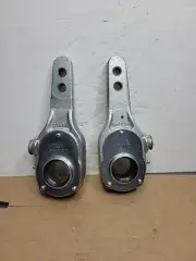 Lot of 2 New Haldex KN44061 Manual Brake Adjuster