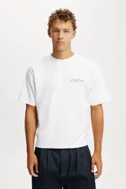 [Cotton On Men] Cotton On Men - Cropped Fit Graphic T-Shirt - White/ldn mascot M WHITE/LDN MASCOT