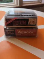 HTF Vintage Westclox Solid State Digital Alarm Clock In Box. Bantam #22751 NOS