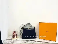 在飛比找Yahoo!奇摩拍賣優惠-全新 HERMES HERBAG 31 深藍兩用包 *倫敦櫥