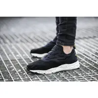 在飛比找蝦皮購物優惠-Reebok FuryLite Slip-On Lux 黑色