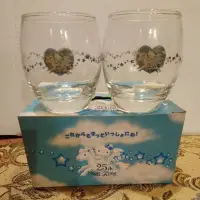 在飛比找蝦皮購物優惠-Hello Kitty 25週年紀念杯 玻璃杯 對杯 Hel