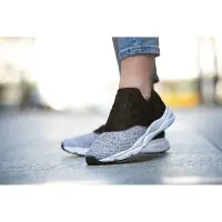 在飛比找Yahoo!奇摩拍賣優惠-【正品】Reebok FURYLITE SLIP-ON LU