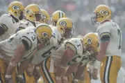 Don Majkowski Quarterback Green Bay Packers talks to his offensive- Old Photo 1