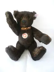 Steiff 2006 limited edition brown bear with leather collar 038266