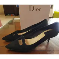 在飛比找蝦皮購物優惠-【轉售】Christian Dior 簡約款 麂皮低跟鞋 八
