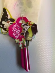 HY-KO Key Blank House Key KW1 Double Sided PEPE LE PEW LOONEY TUNES SKUNK