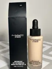 MAC Studio Waterweight SPF30 Foundation Broad spectrum NC20 30mL / 1Oz Women New
