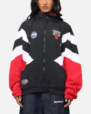 [MITCHELL & NESS] Mitchell & Ness Chicago Bulls Spray Jacket Black/red - Size L L Black/Red