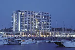 荷茲利亞麗思卡爾頓飯店The Ritz-Carlton, Herzliya