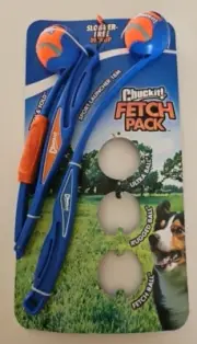Dog Ball Thrower Chuckit Fetch N Fold & Med Sport Launcher New Lot of 2 W/ Balls