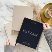 365 Days Daily Mindfulness Planner: Inspirational Quotes Reflective Diary