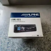 Alpine CDE-121 USB/CD Player In Dash Receiver NEW! Amazing sounds Santa Approved