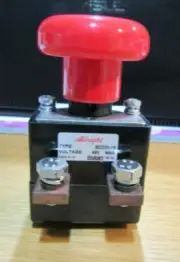 LEWMAR / GRADY WHITE OEM MANUAL DISCONNECT SWITCH #23-513