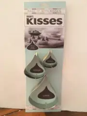 Hershey’s Kiss Cookie Cutter Set - New On Card
