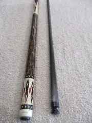 Bloody Basin Jasper Cue w/Jacoby Black Carbon/Fib Shaft w/12.7 Tiger Everest Tip