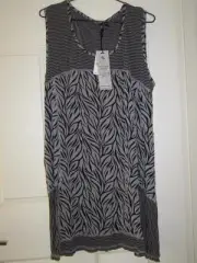 TS 14 Taking Shape BNWT Plus Size M Black Print JUNGLE LAND Tunic RRP $129.9