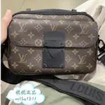 LV M45806 黑色皮 2021秋冬款 MESSENGER S LOCK 郵差包 相機包