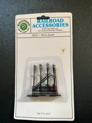 Bachmann 42101 HO Scale Block Signals (4) NEW