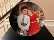 1983 Knowles Little Orphan Annie Collector Plate Annie and Grace NIB