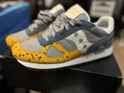 Saucony Shadow Original Old Gold Silver NEW WITH BOX Size 10 Yellow Dot Edition