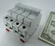 Cooper Bussmann CH084D Industrial Fuse Holders 4-Pole Modular DIN Rail Mount New