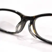 在飛比找momo購物網優惠-【KEL MODE】眼鏡配件-矽膠透明防滑鼻墊貼-2副(#M