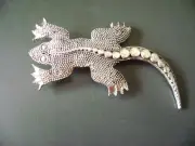 NEW WITH TAGS- BRIGHT SILVER tone beautifully textured " LIZARD" brooch/pin