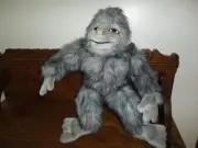 Yeti Abominable Snowman Sears Canada Exclusive 1994 Stuffed Plush Doll w Tag New
