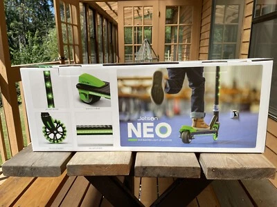 Jetson Neo Electric Light up Scooter kids NIB