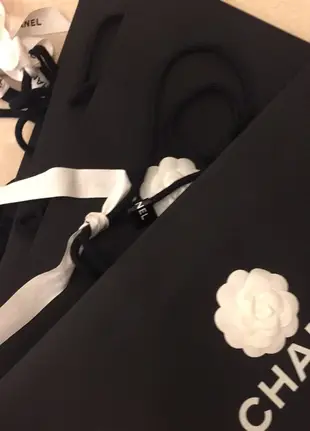 Chanel 香奈兒 黑色緞 山茶花紙袋 專業西裝洋裝防塵套