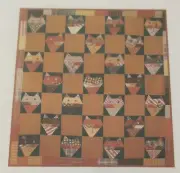 "Crazy Mixed Up Cats" Pieced Quilt Pattern - Jill Roxman