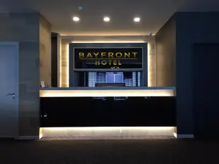 貝弗朗特飯店Bayfront Hotel