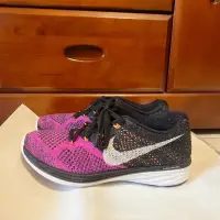 在飛比找蝦皮購物優惠-Nike Flyknit lunar 彩虹編織 粉紫輕量運動