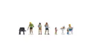 Noch 15881 HO/OO Gauge Campers (5) and Accessories Figure Set
