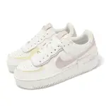 【NIKE 耐吉】休閒鞋 WMNS AF1 SHADOW 女鞋 解構 拼接 米白 淡紫(DZ1847-104)