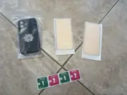 Daisy Pattern UV Printing Phone Cover & 2 tempered glass screen protector