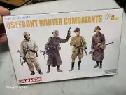 Sealed Dragon WW II Ostfront Winter Combatants Soldier Figures 1/35 #6652