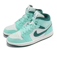 在飛比找momo購物網優惠-【NIKE 耐吉】休閒鞋 Wmns Air Jordan 1