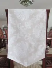 Table Runner Double Sided Brocade 14” x 55” Floral Pattern Beige and White New