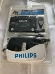 PHILLIPS MP3/CD Cassette Adapter KIT For Car Radio - Brand New - Play And Charge