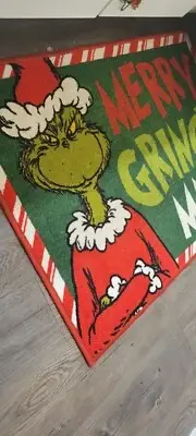 Dr Seuss The Grinch Merry Grinchmas Woven Pile Accent Rug