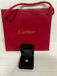 在飛比找Yahoo!奇摩拍賣優惠-Cartier 白k 精緻 蘭花 戒指 50號 收藏品 九成