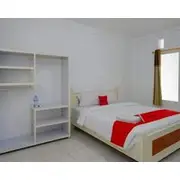 RedDoorz Plus near Taman Rekreasi Selecta 2