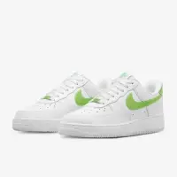 在飛比找momo購物網優惠-【NIKE 耐吉】WMNS AIR FORCE 1 07 白