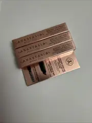 3 x Anastasia Beverly Hills Triangular Brow Pencil Definer Soft Brown 0.1 g@ NEW
