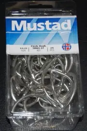 25 Mustad 39965DT Duratin Size 16/0 Circle Hooks 2X Large Ring 39965DT-160