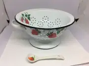 White Enamel Metal 8” Strainer Colander Red Strawberries With Spoon New