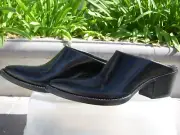 Prada Chunky Heel Pointed Toe Mules Black Leather Logo Wmn 37 MSRP $1350