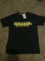 Volcom t shirt brand new Small